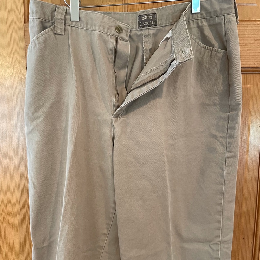 2/$15 Women’s RIDERS BY LEE Chino Pants